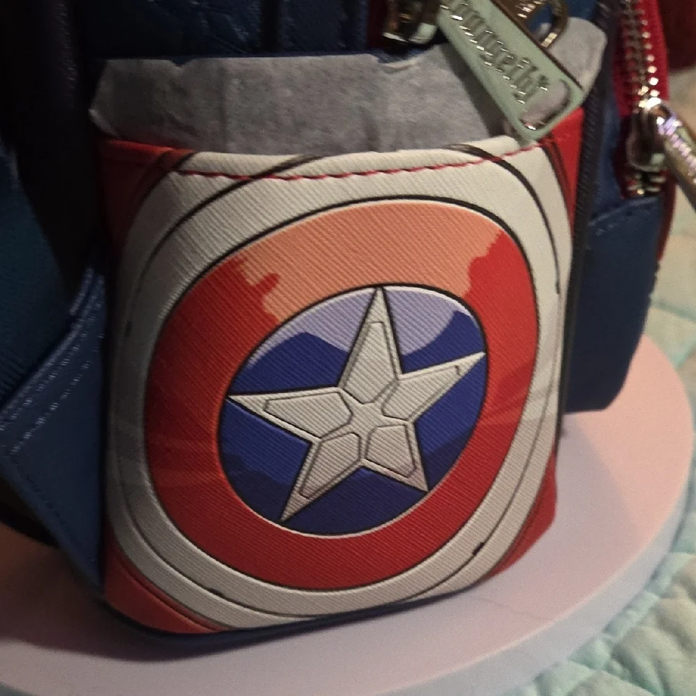 Captain America Brave New World Backpack - Picture 3 of 6